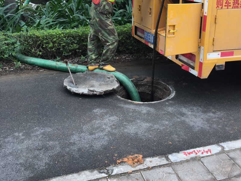 厦门集美区24小时专业疏通管道，马桶疏通，马桶维修